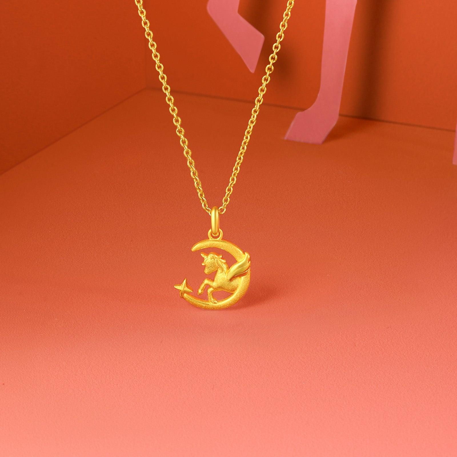 'Year of the Horse' 24K Gold Pendant Horse Moon 1.85-2.15g A0415706