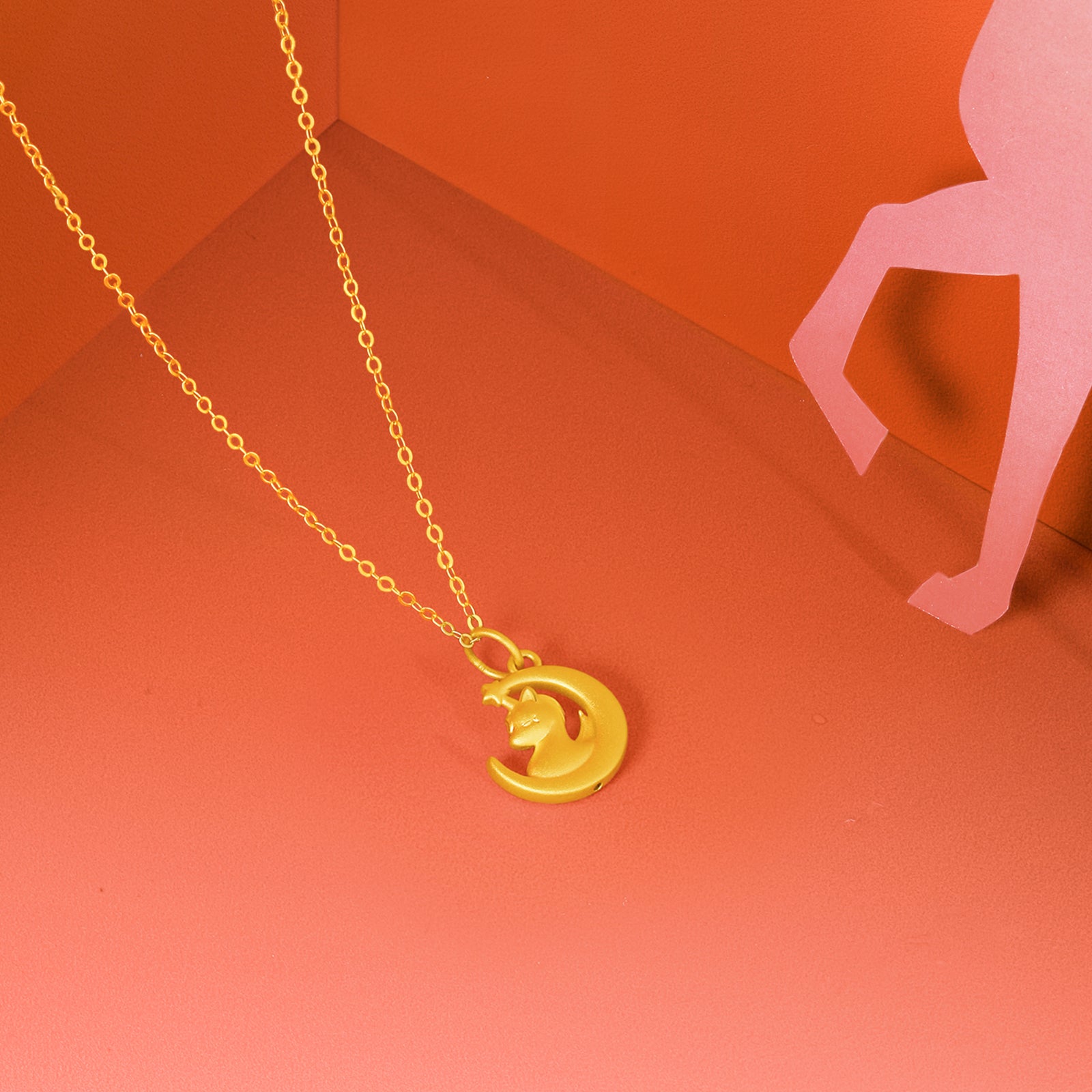 "Year of the Horse" 24K Gold Pendant Moon Horse 1-1.3g A0415517