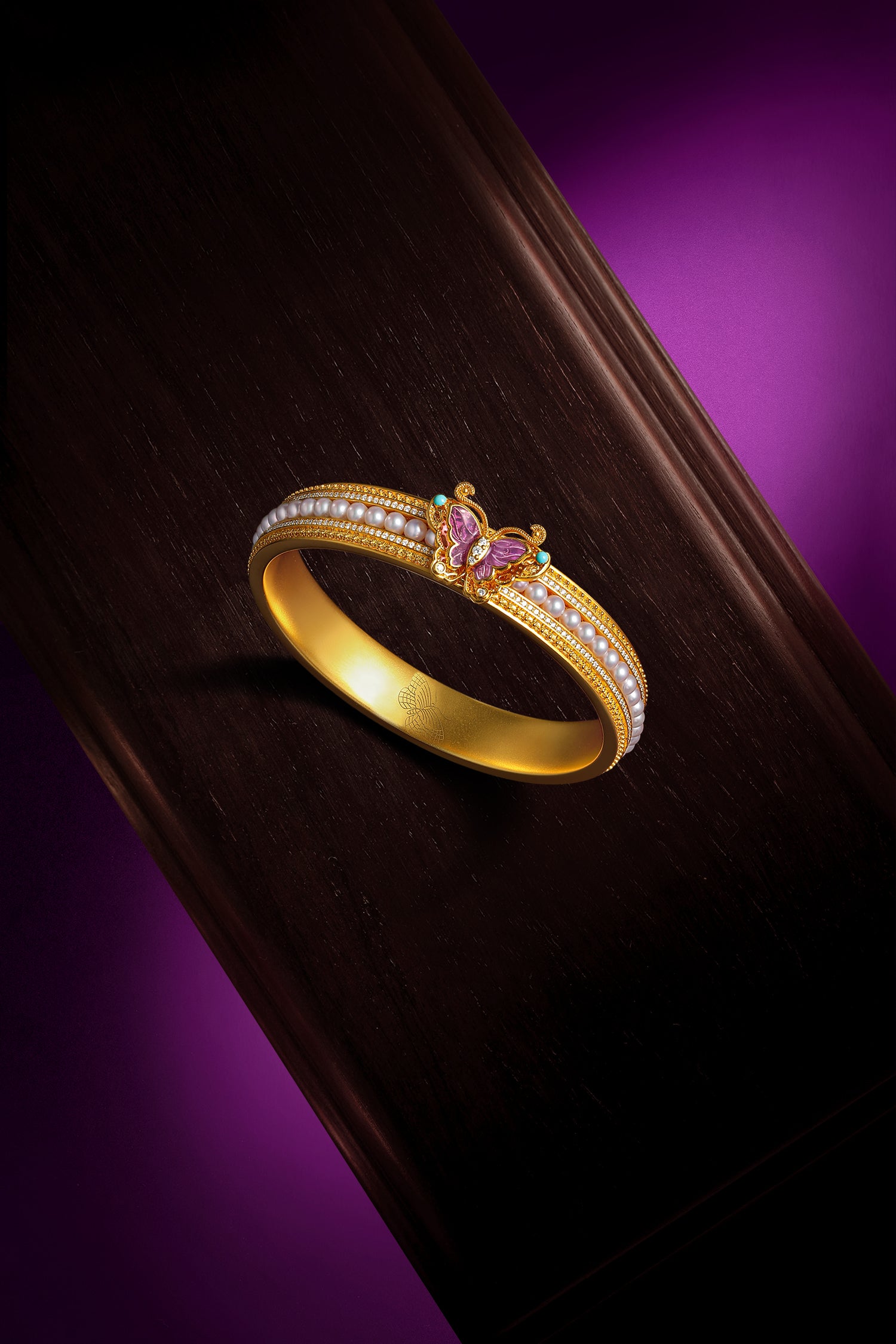 "Chinese Culture Collection - Dan Qing" 24K Gold Bangle Bracelet Diamond 0.003ct Pearl 3mm Butterfly 56-63g W1043660