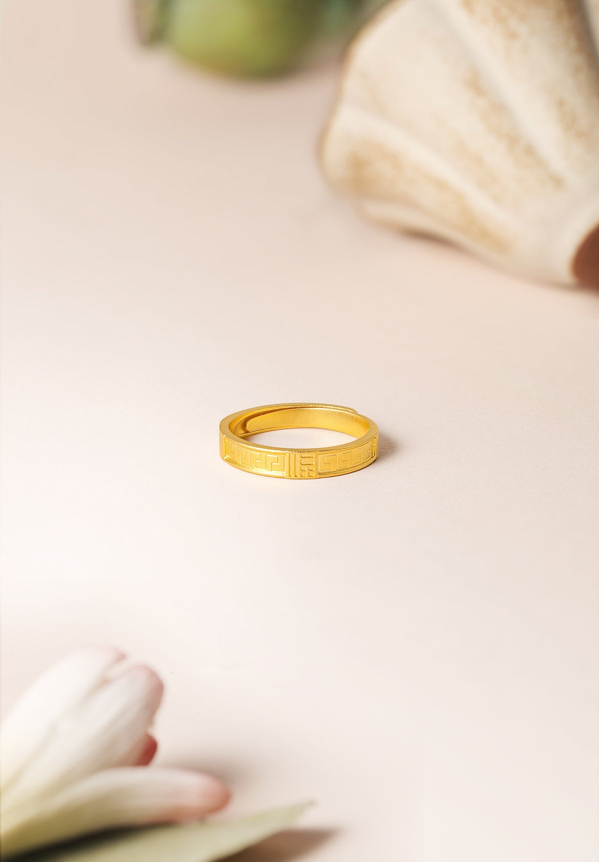 "Jiuhua Mountain" 999 24K Gold Ring Fu 4-5g A0214652