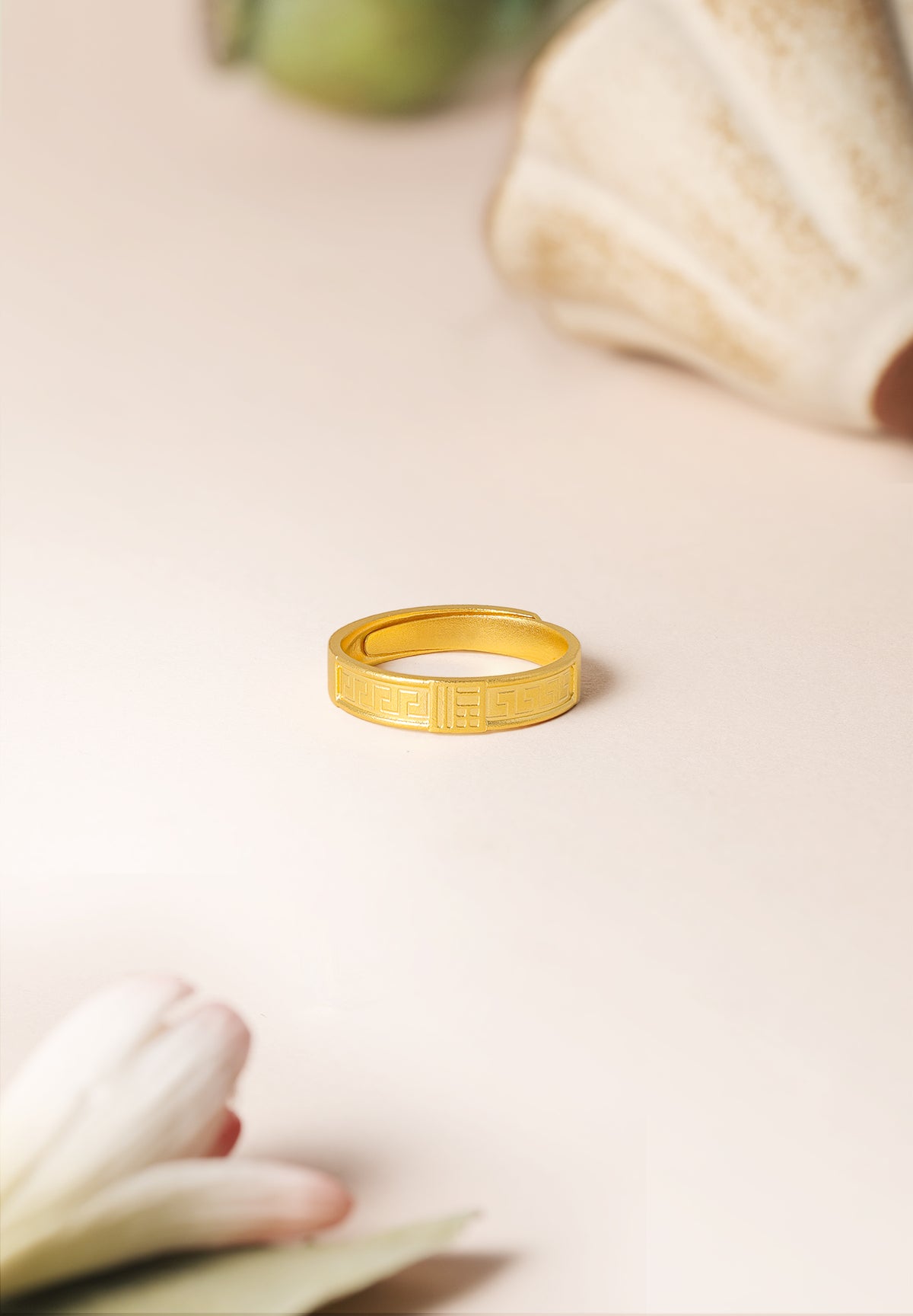 "Jiuhua Mountain" 999 24K Gold Ring Fu 5-6g A0314653