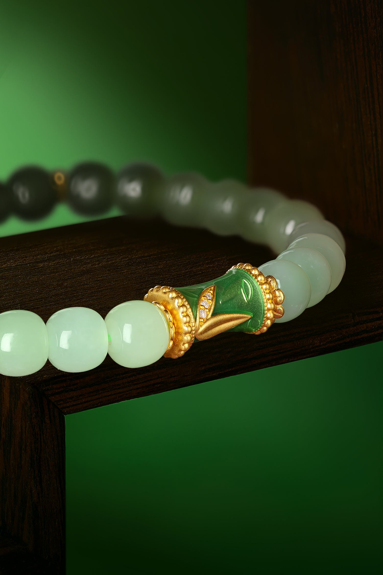 "Chinese Culture Collection - Dan Qing" 24K Gold Beaded Bracelet Hetian Jade 6.5-7*5.8-6.3mm Diamond 0.0033ct   Bamboo 1.9-2.9g Y1937744