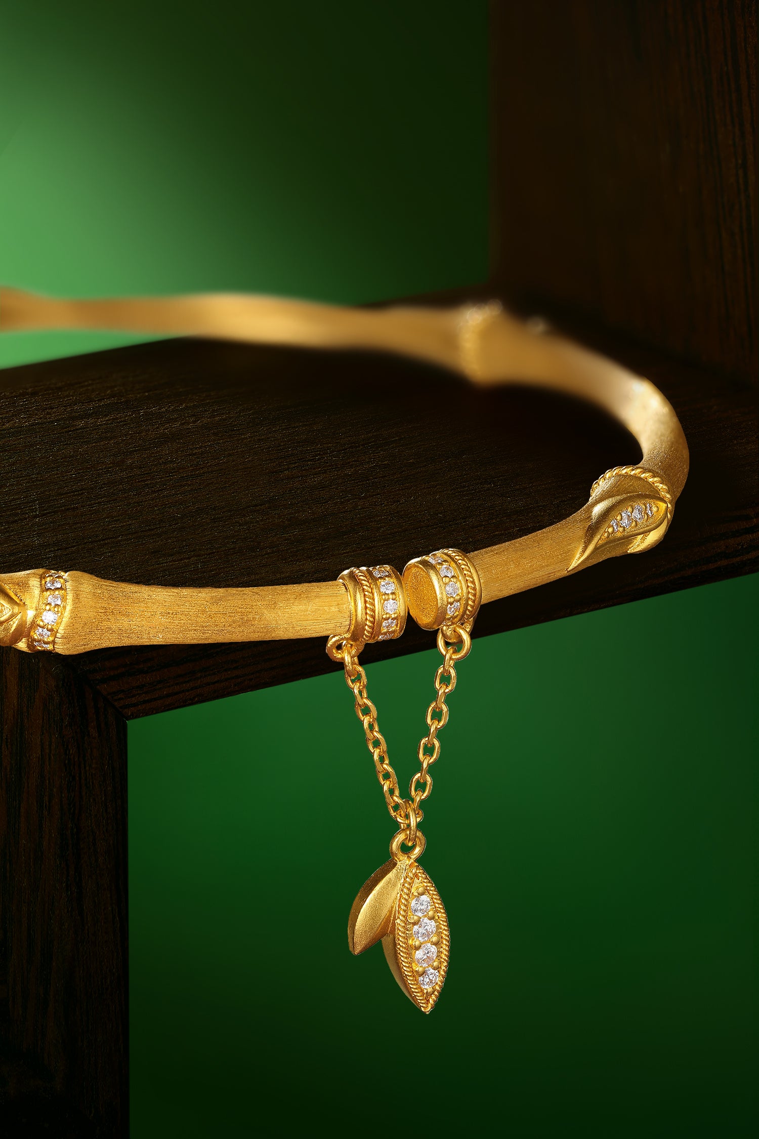 "Chinese Culture Collection - Dan Qing" 24K Gold Bangle Bracelet Diamond 0.0034ct Bamboo 31-37.5g W1036538