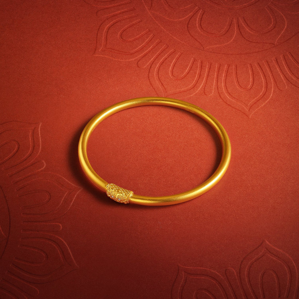 "Jiuhua Mountain" 24K Gold Diamond Lotus Closed Bangle W1034749