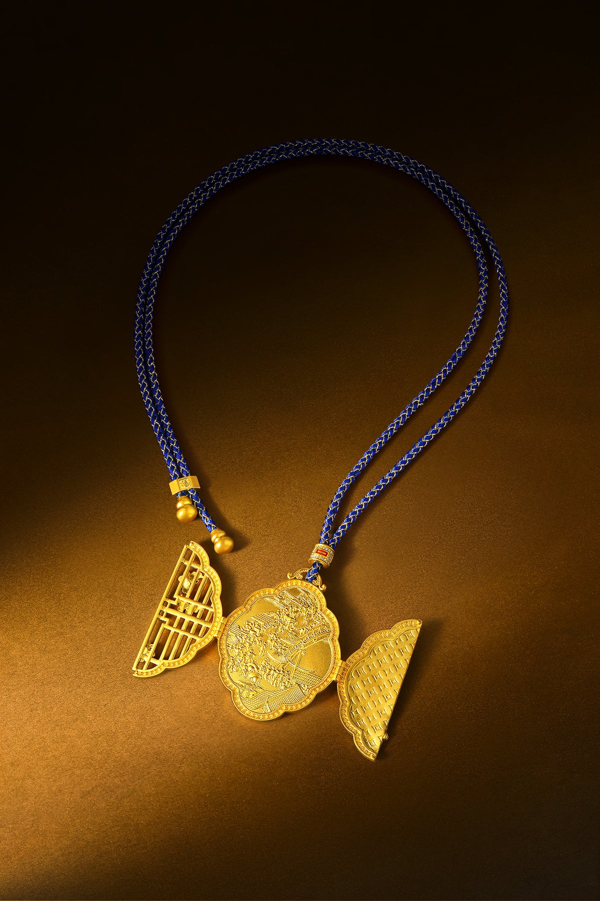"Chinese Culture Collection - Dan Qing" 999 24K Gold  String Pendant Diamond 0.0075ct Ruby 0.015ct 52-58g W0450080