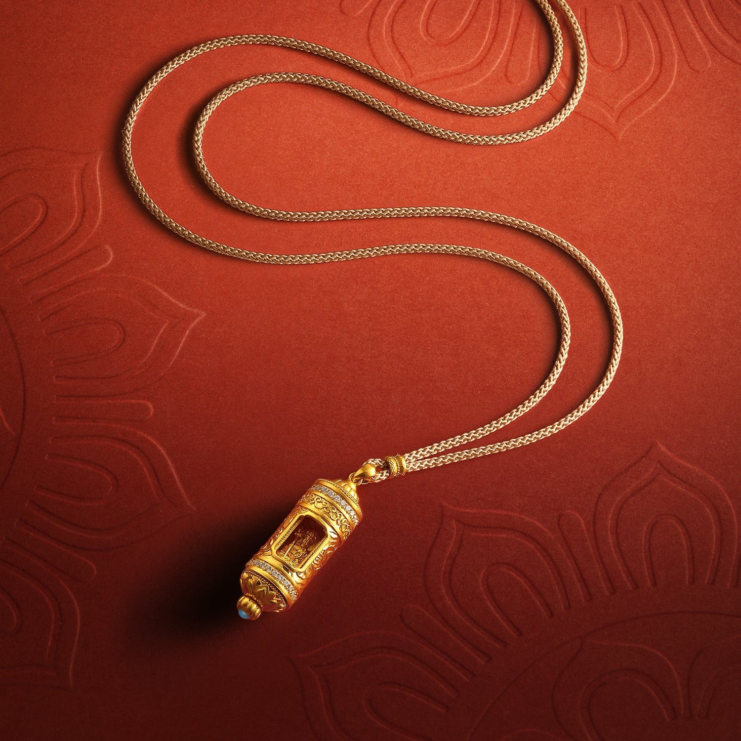 "Jiuhua Mountain" 24K Gold Diamond Openable Cylinder Buddha Pendant 0.014ct W0440420