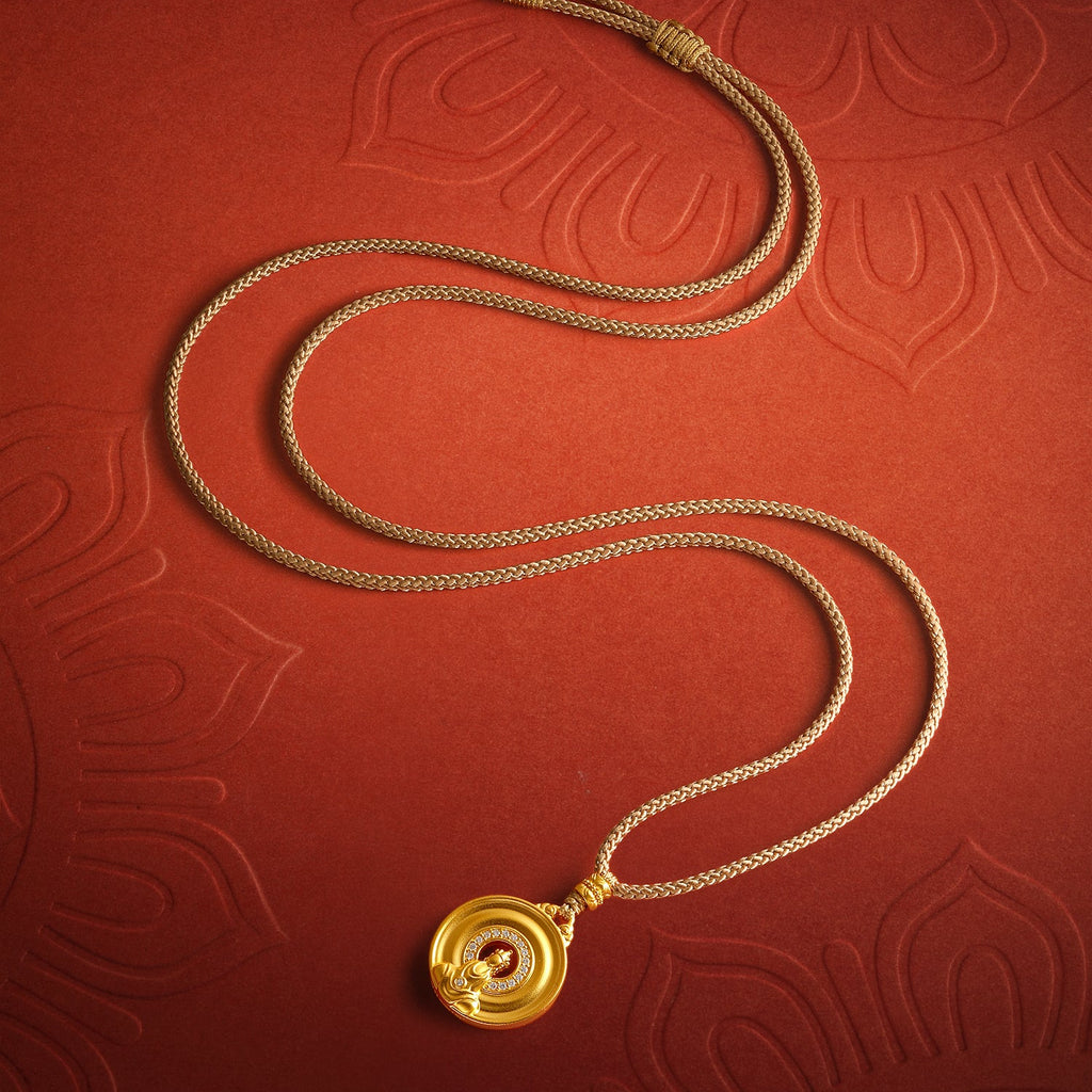 "Jiuhua Mountain" 24K Gold Diamond Buddha Round Pendant 0.0058ct W0430060
