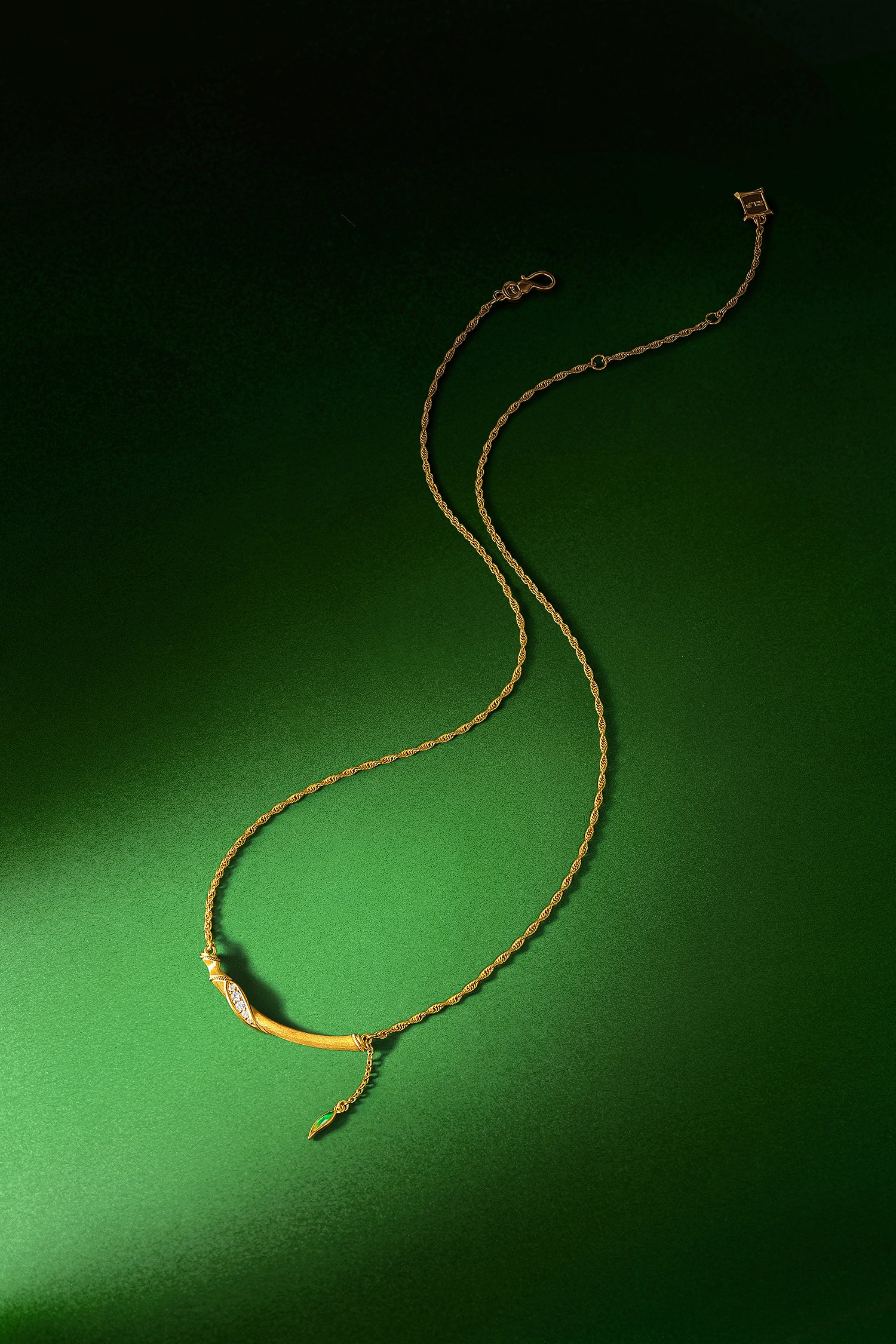 "Chinese Culture Collection - Dan Qing" 24K Gold Pendant Necklace Diamond 0.011ct Bamboo 7.3-9.3g W0636315