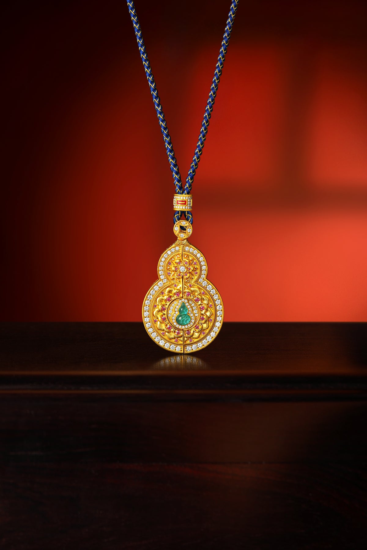 "Chinese Culture Collection - Dan Qing" 999 24K Gold  String Pendant Diamond 0.006ct Ruby 0.0081ct 40-46g W0450079