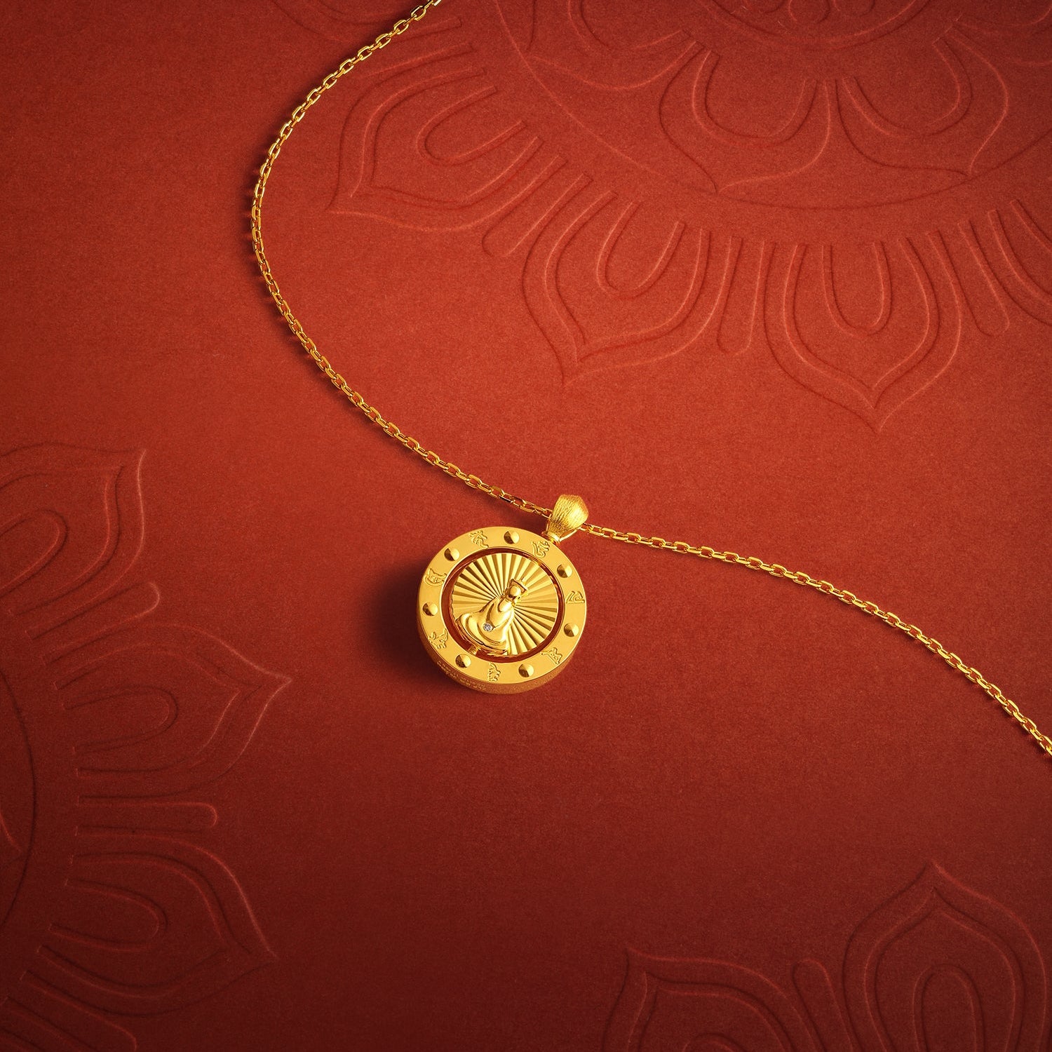 "Jiuhua Mountain" 24K Gold Cross Chain Necklace Diamond Ruby Rotatable Floral Round Pendant Chain Size 40+5cm W0637736