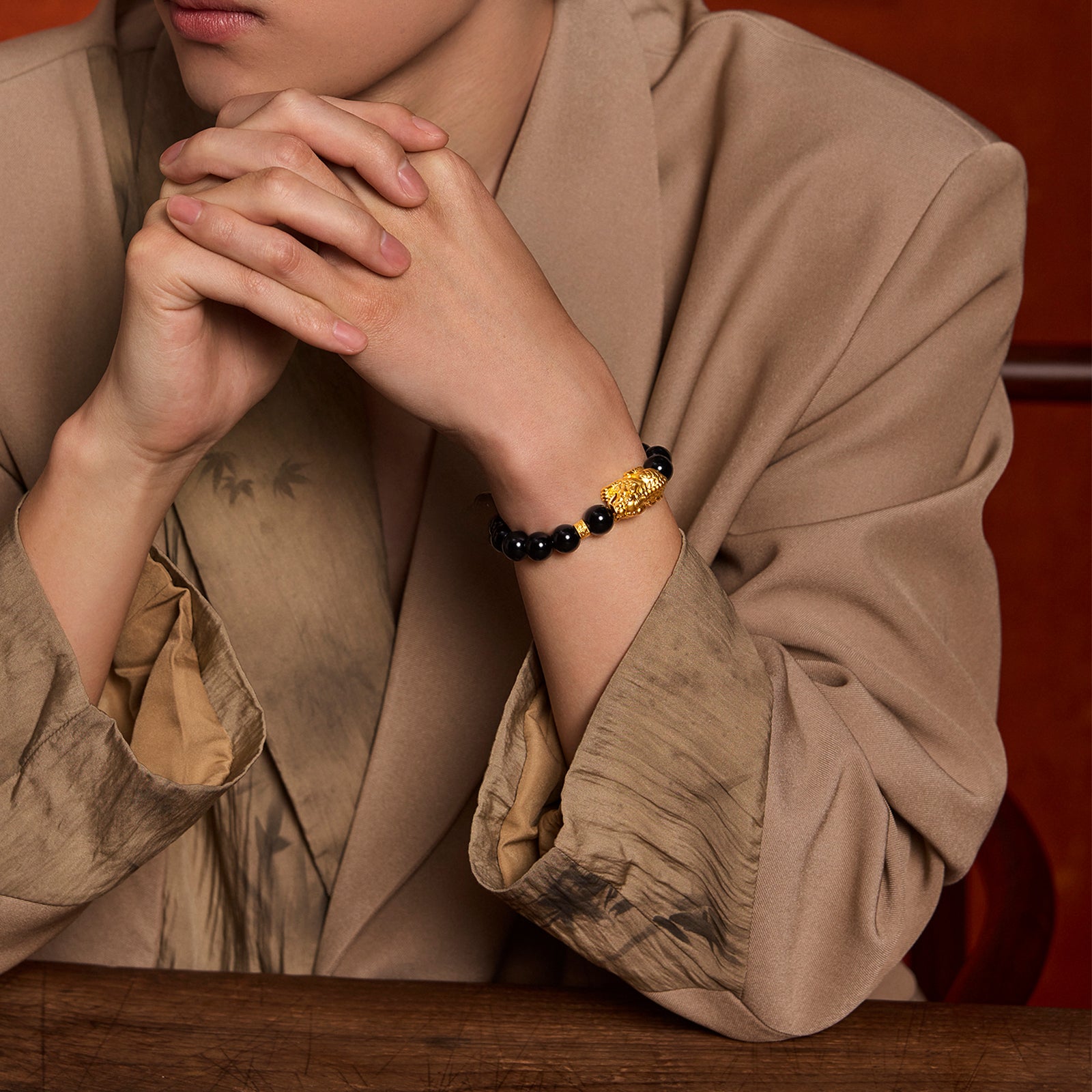 Jiuhua Mountain' 24K Gold Beaded Bracelet Agate Ksitigarbha's Mount Diting A1915262