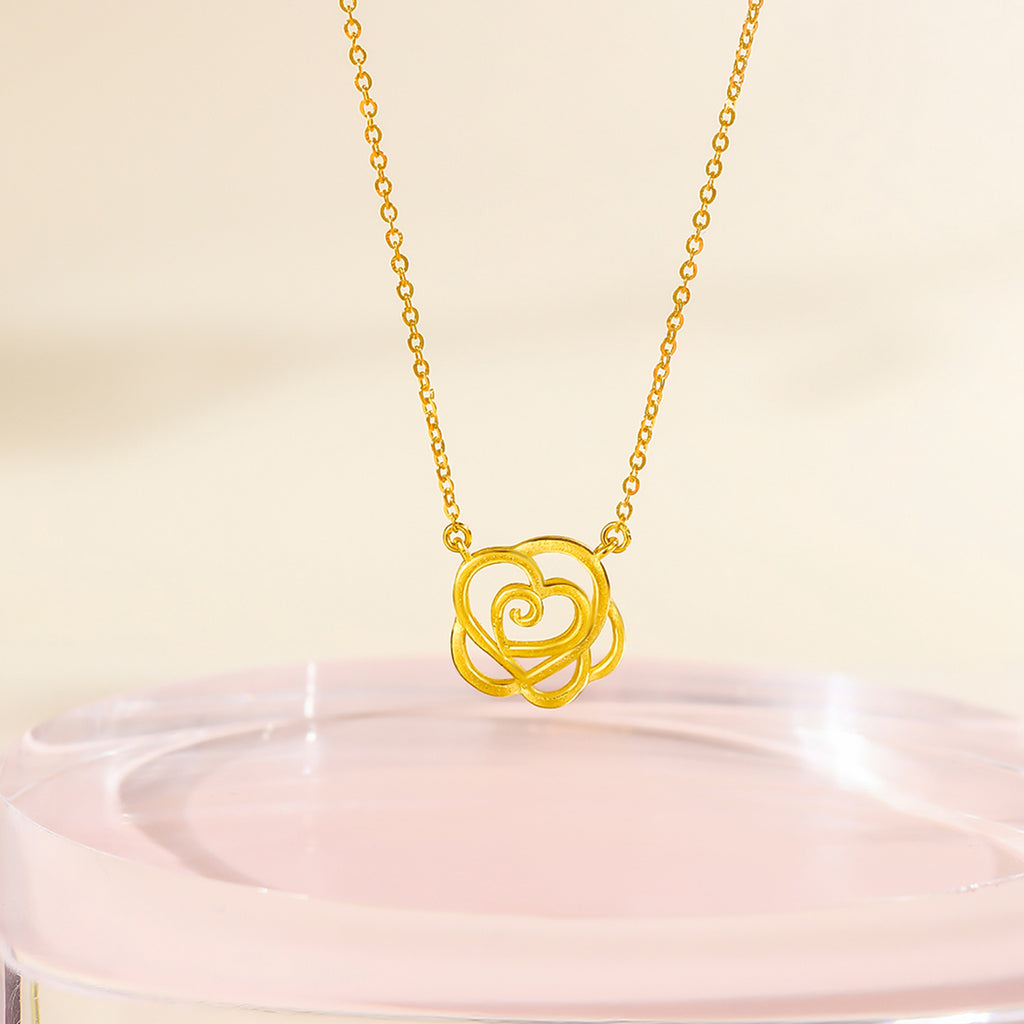 999 24K Gold Pendant Necklace Flower 3-3.8g A0611681