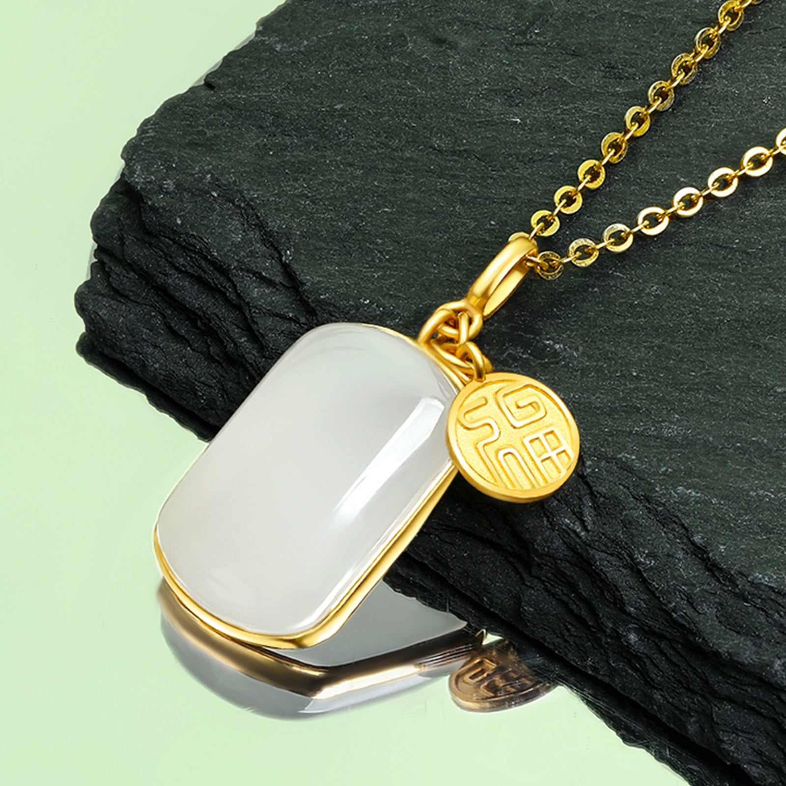 999.9 24K Gold Pendant Heitian Jade 0.8-1g Wu Shi Pai 无事牌 Y0411801