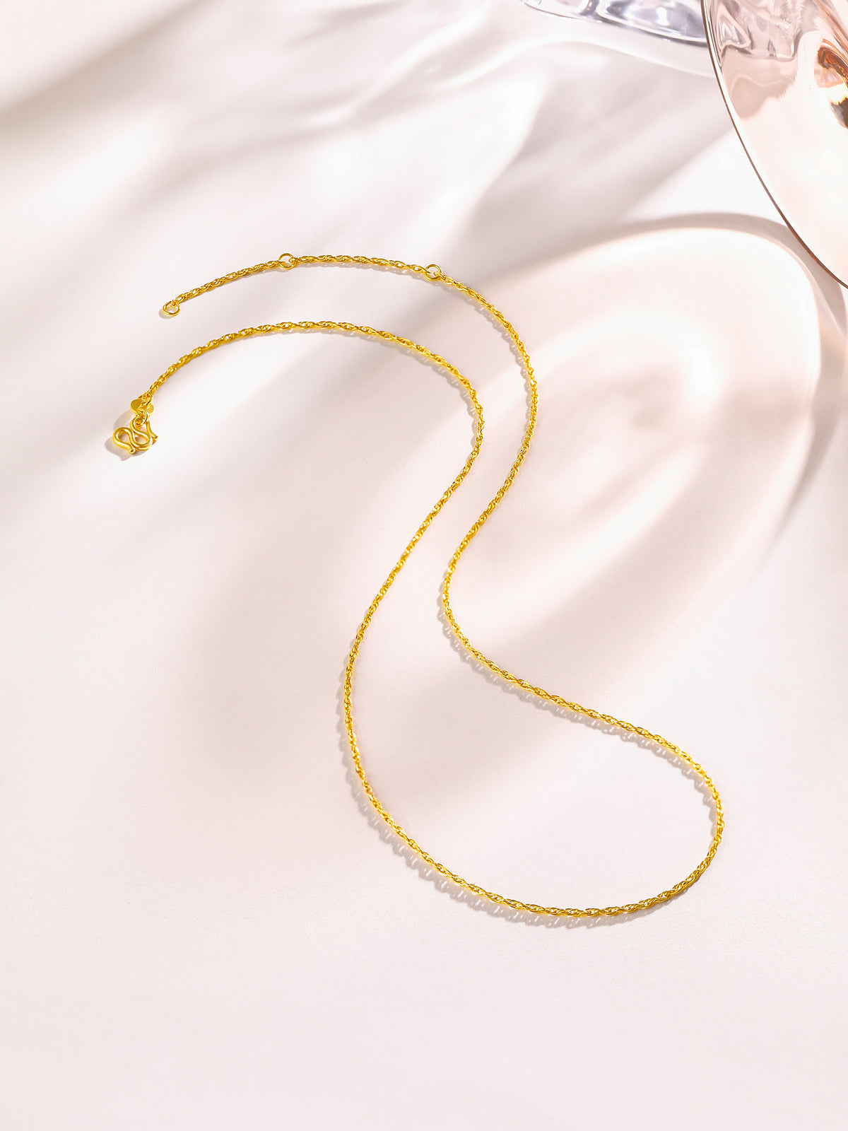 999 24K Gold Necklace 3.1-3.8g A0510870