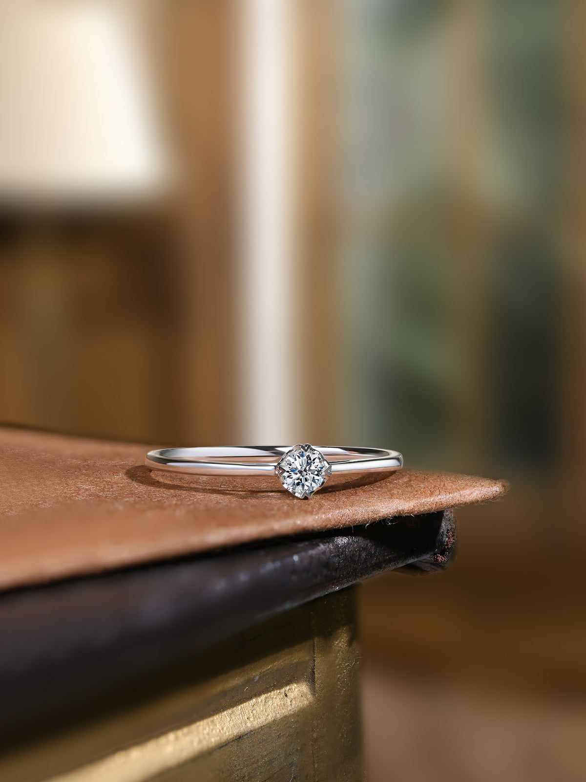 18K White Gold Ring Diamond 0.1ct 0.5-1g KGDB021047