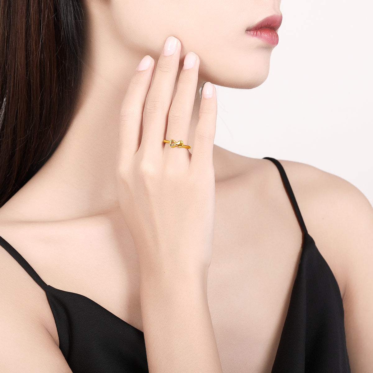 24K Gold Ring Bow 0.6-1g AE016743