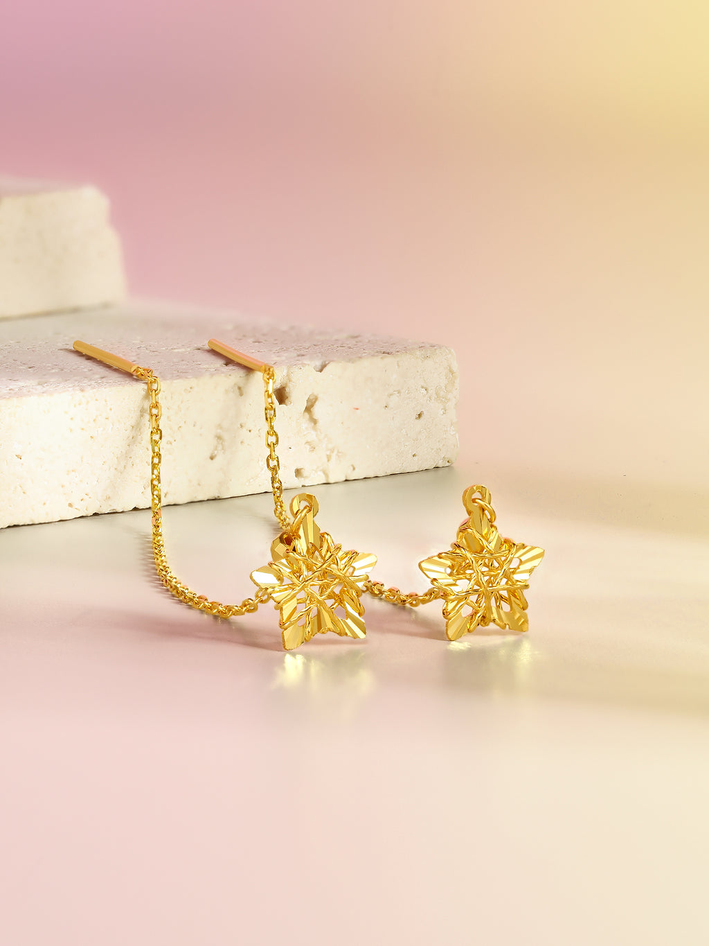 "Infinite" 24K Gold Earrings Star 1.69-2.09g A0910784