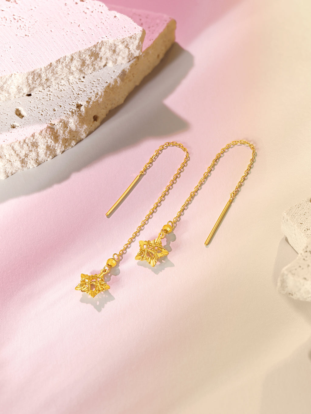 "Infinite" 24K Gold Earrings Star 1.69-2.09g A0910784