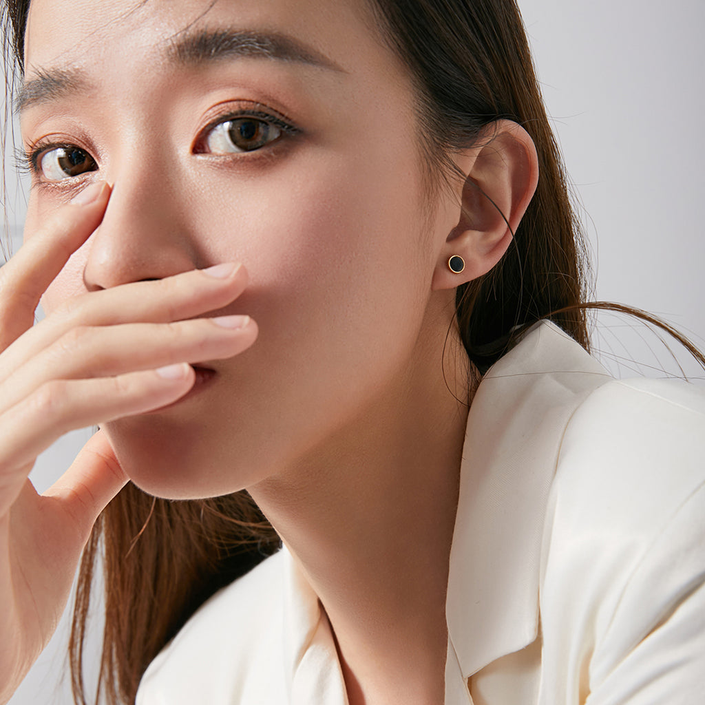 ZHOU LIU FU Stud Earrings for Women Men, 18K Gold Plated Black Onyx Earrings, 6mm Round 925 Sterling Silver Hypoallergenic Earrings J098983