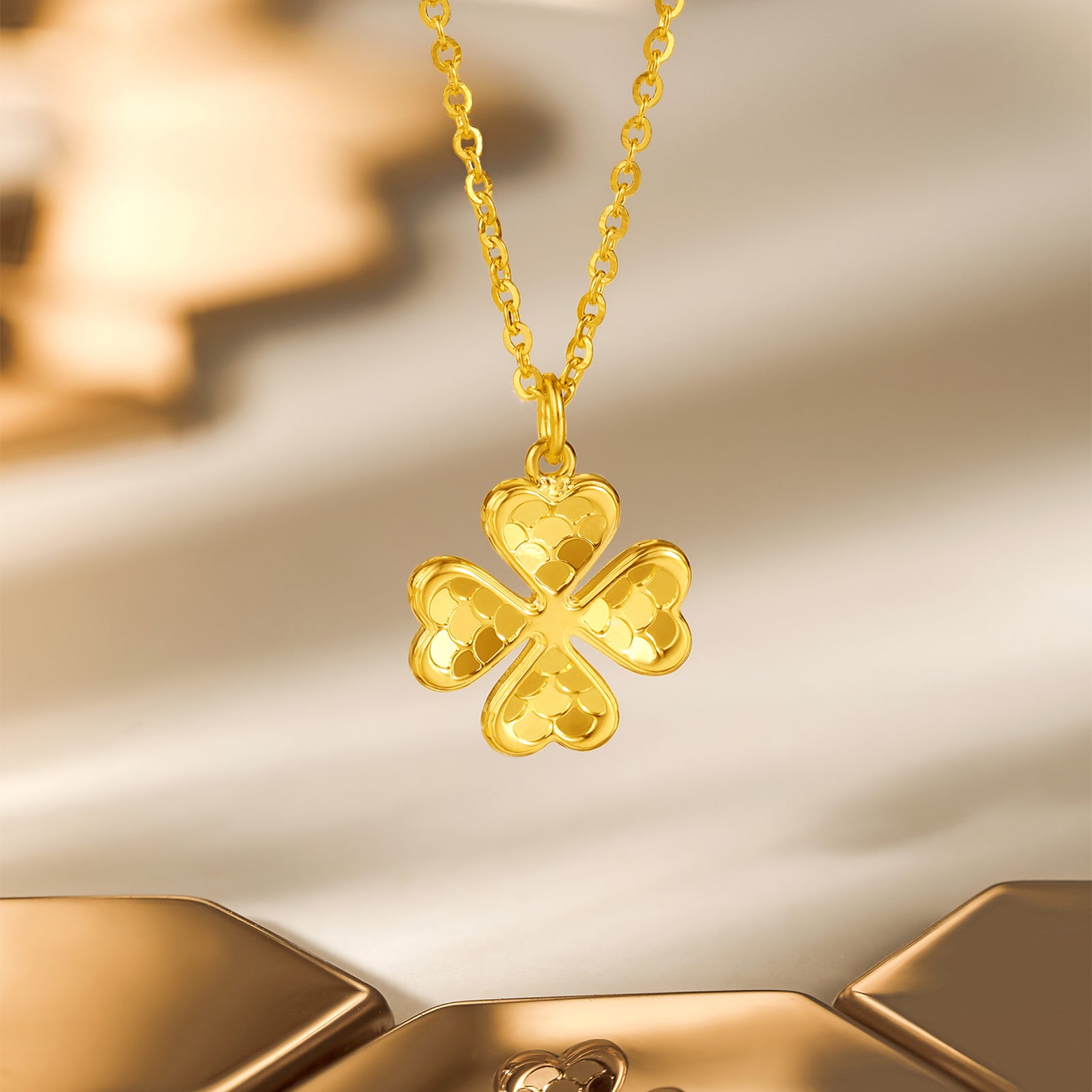 24K Gold Pendant Necklace Clover 3.6-4.2g 40+5cm A0610846