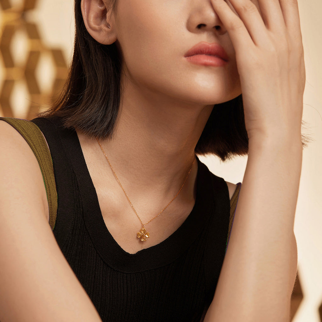 24K金四葉草吊墜項鍊，重3.6-4.2克，長40+5厘米，貨號A0610846