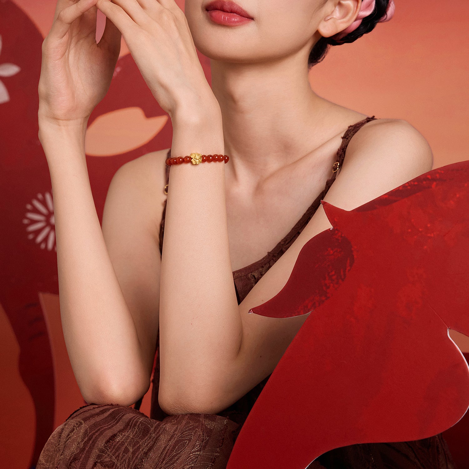 「馬年」24K金瑪瑙馬形手鐲，寓意吉祥，0.6-0.9克，17厘米，A1915770