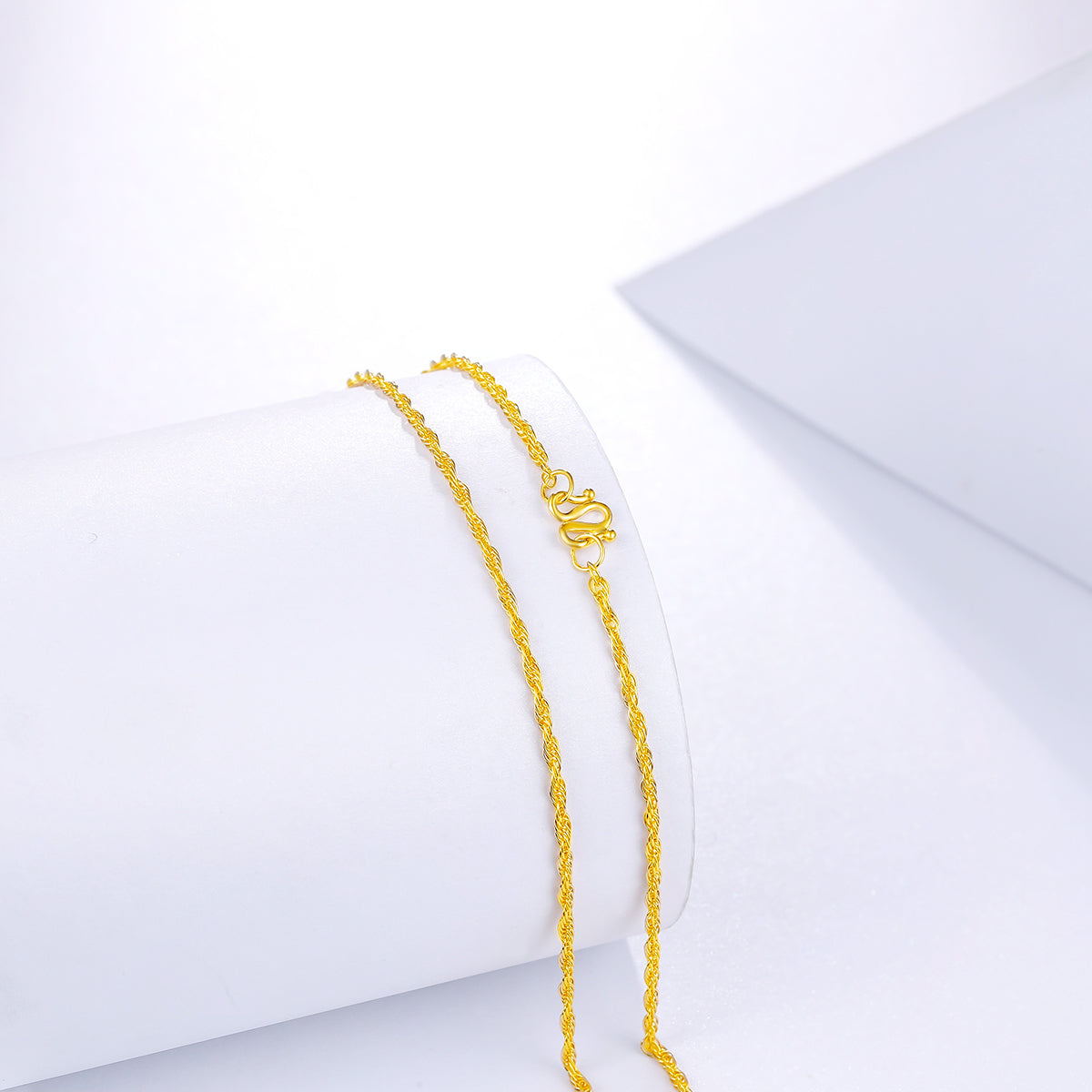 999 24K Gold Necklace 4.6-5.3g AA052173