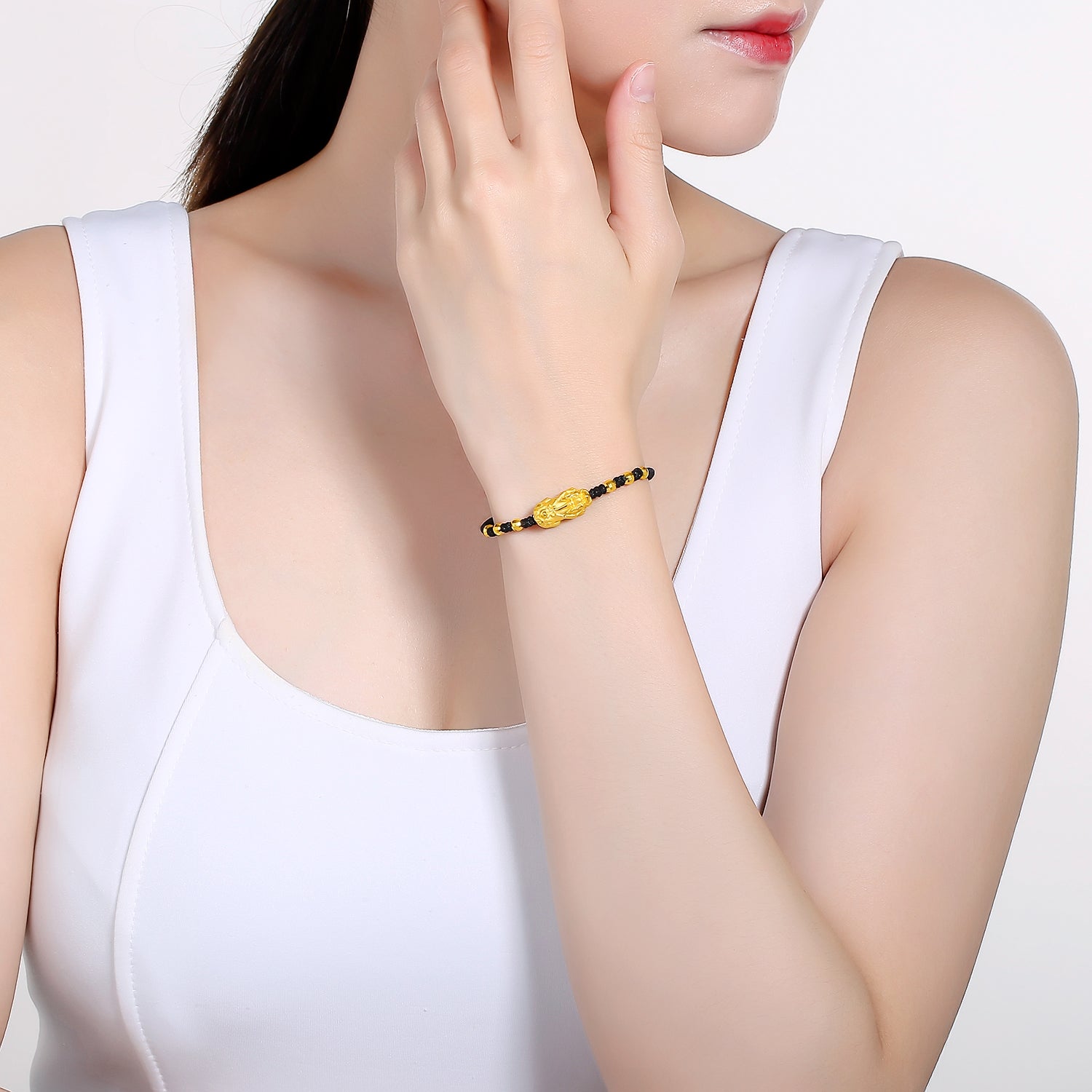   24K Gold String Bracelet              Pixiu 1.5-1.8g AD171329