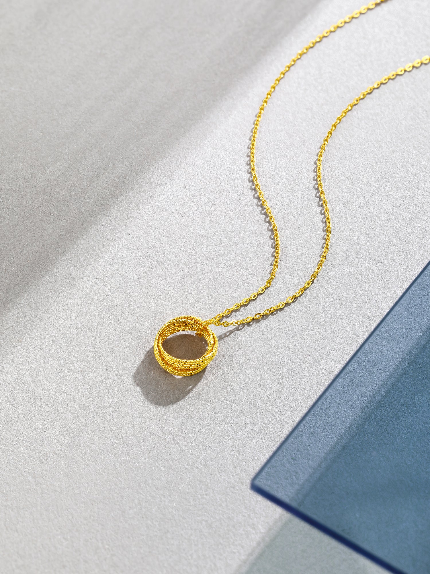 "infinite" 24K Gold Pendant Necklace 3.05-3.35g A069573