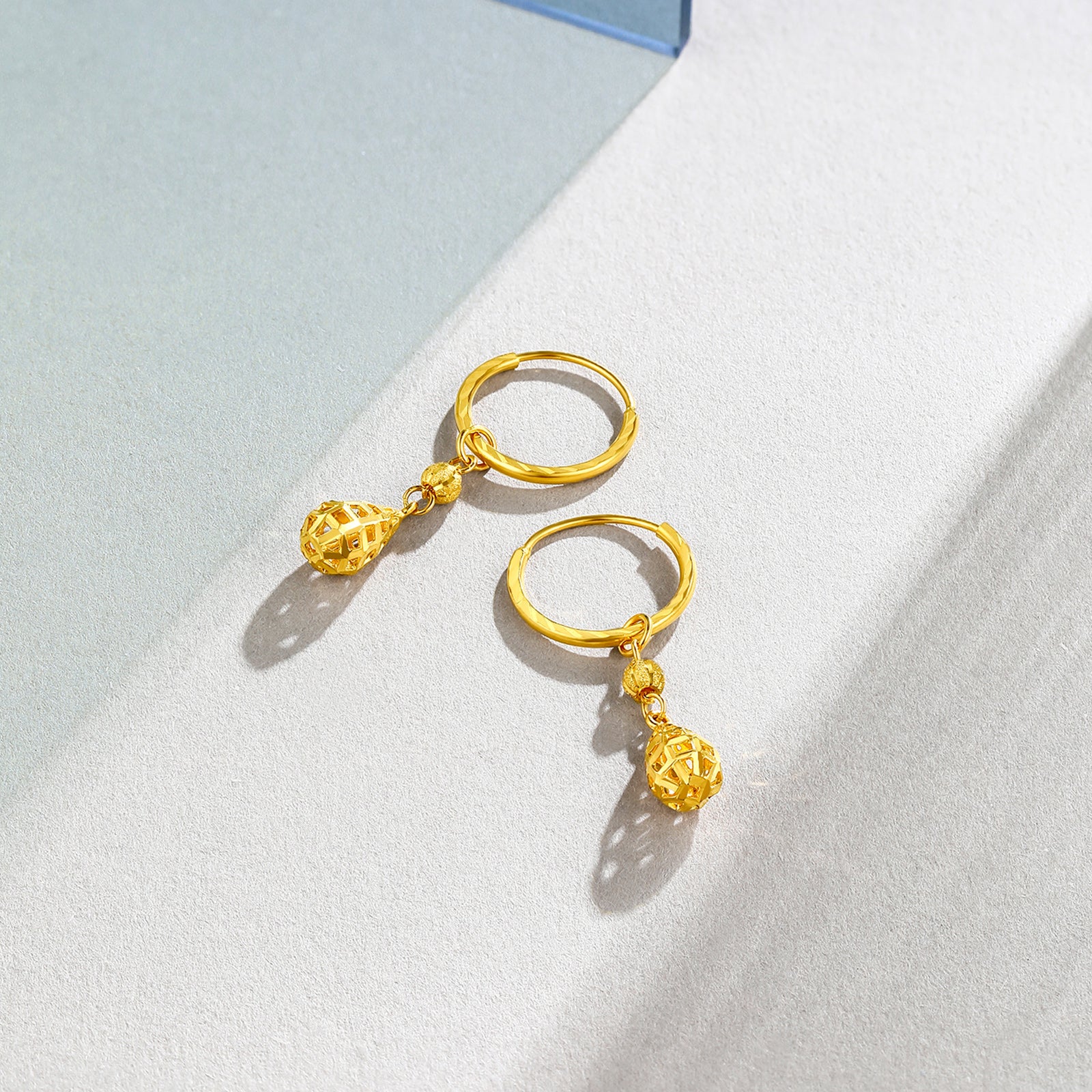 "infinite" 24K Gold Earrings 2.43-2.83g A099598