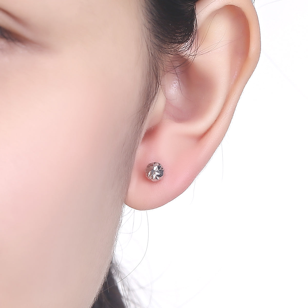 950 Platinum Earrings 1.4-1.7g PT091327