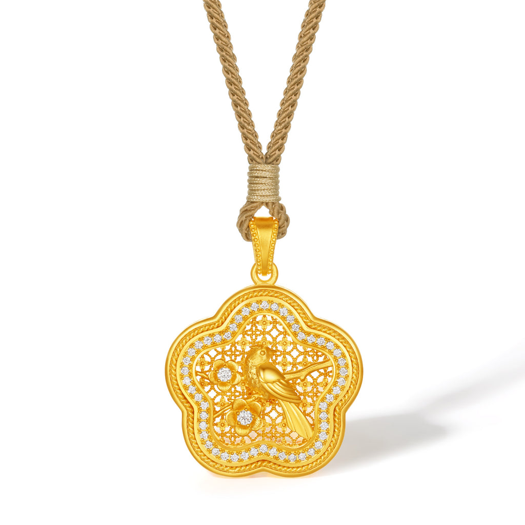 "Chinese Culture Collection - Wood Carving"  24K Gold Pendant  Diamond 0.024ct  0.02ct Flower 10.74-13.14g W0448140