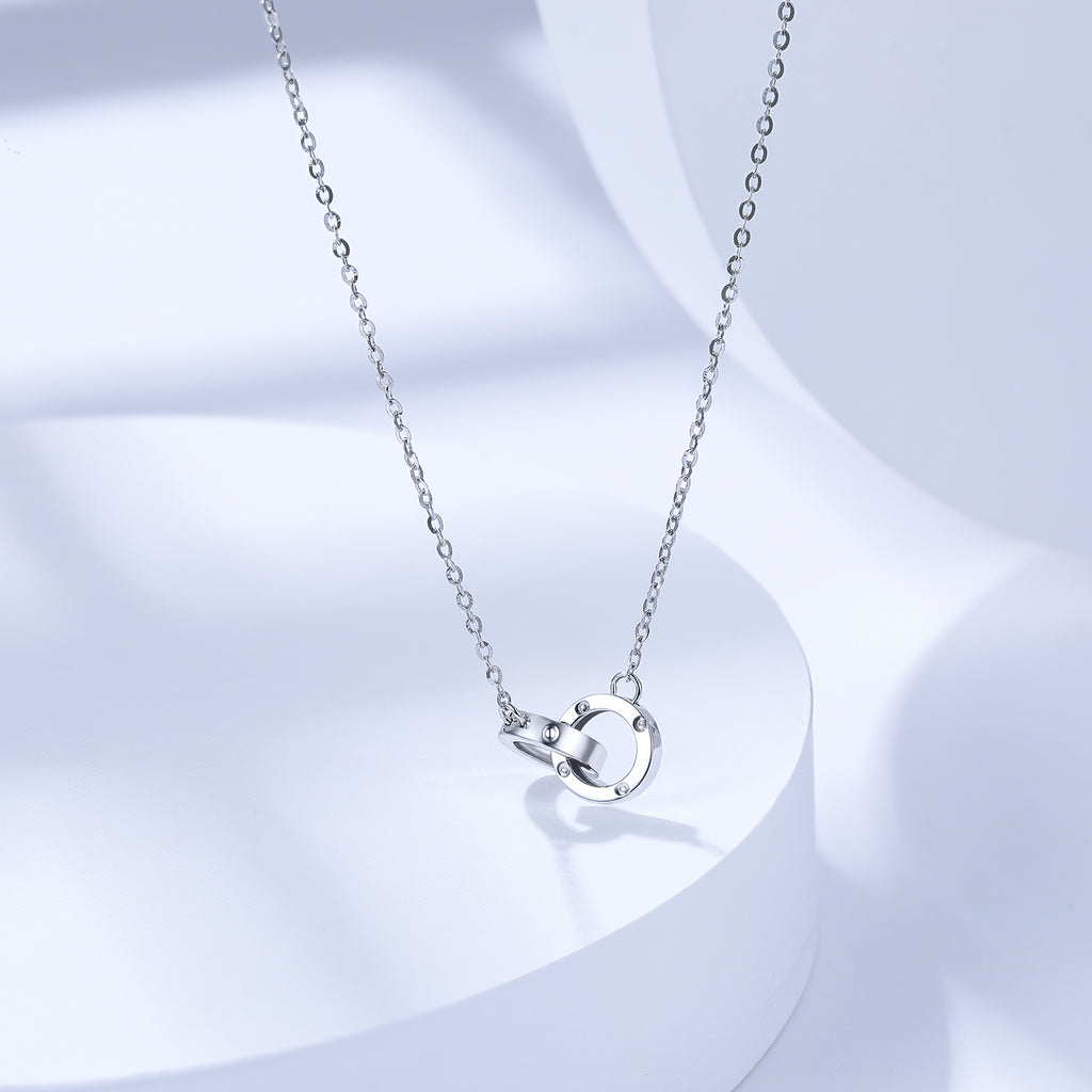   950 Platinum Pendant Necklace              Interlocking Circles 2.9-3.3g B068411