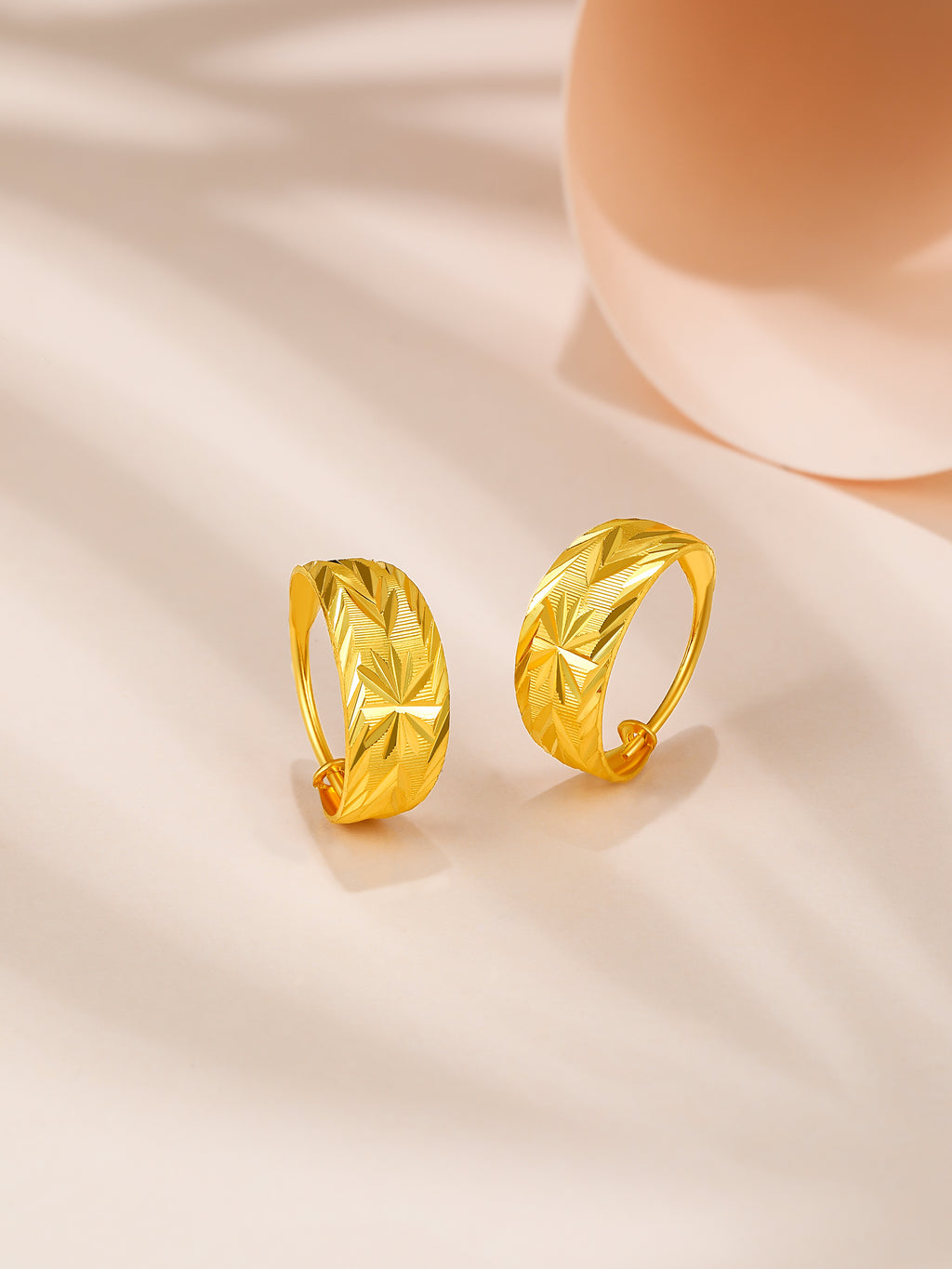 999 24K Gold Earrings 3-3.3g AA090834