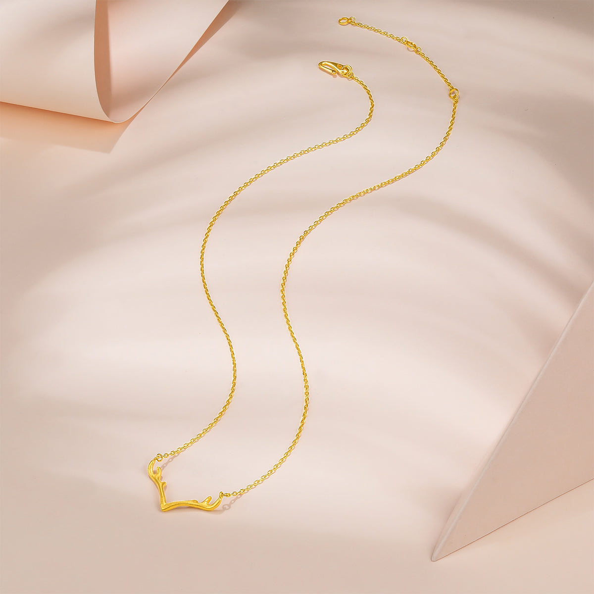 999 24K Gold Pendant Necklace 4.1-4.8g AA066595