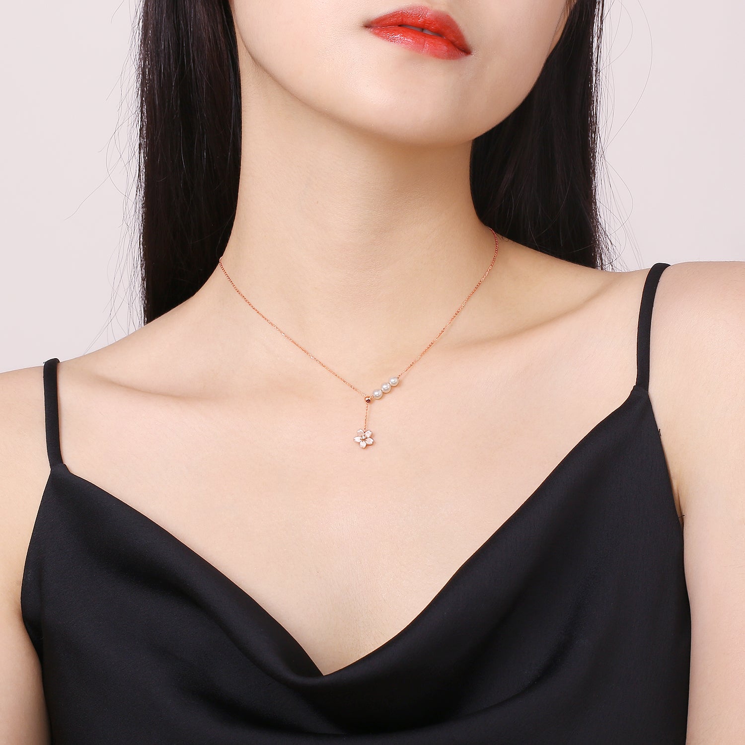 18K Gold Pendant Necklace Shell Pearl 0.77-1.03g X067962