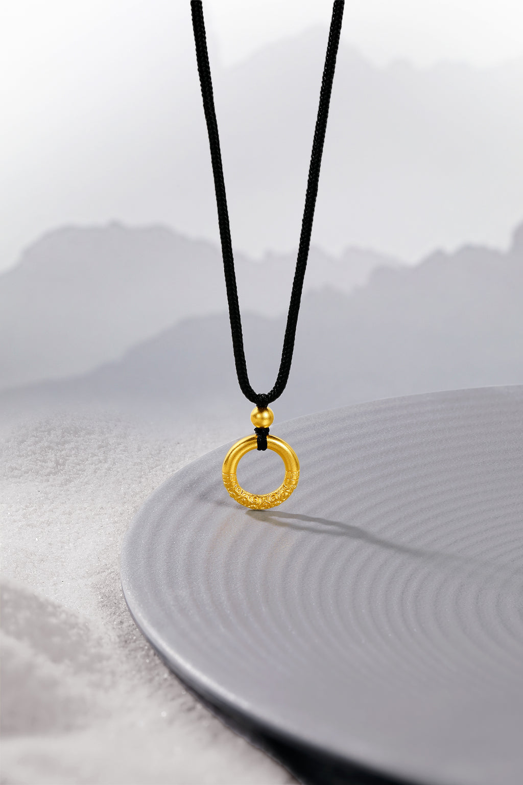 999 24K Gold Pendant Peace Buckle 5-7g A0413266