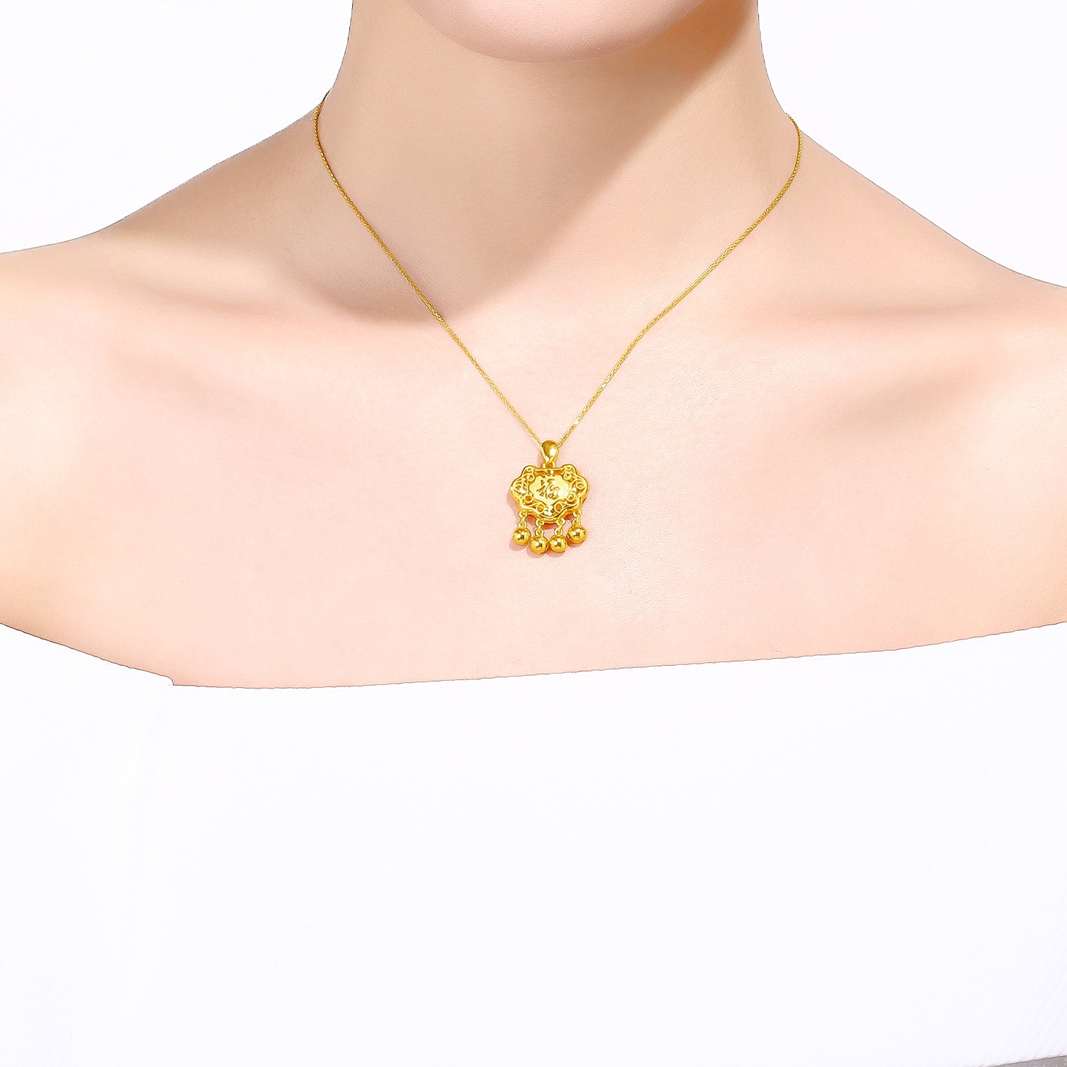 999 24K Gold Pendant 5.5-6.5g AA043919
