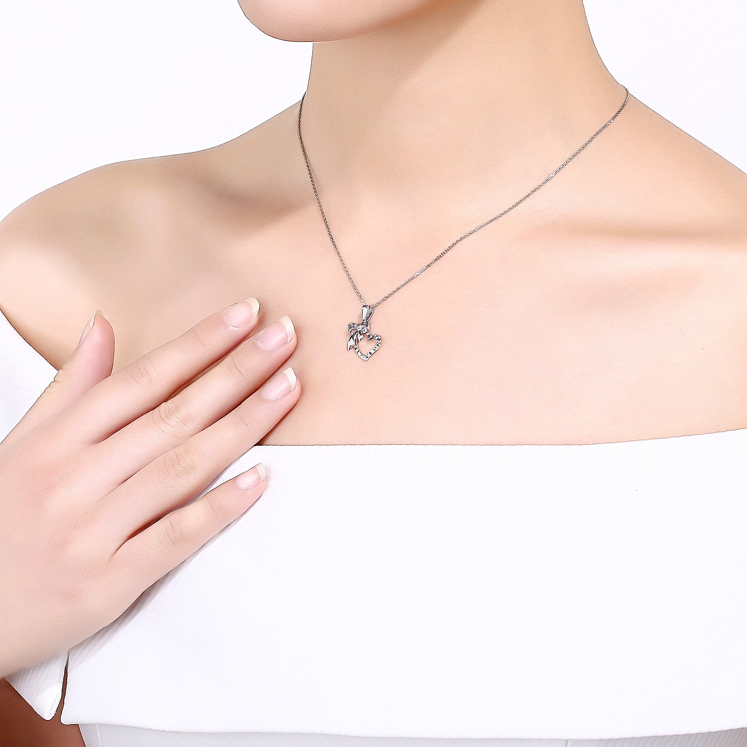 950 Platinum Pendant Heart 1.2-1.5g PT043976