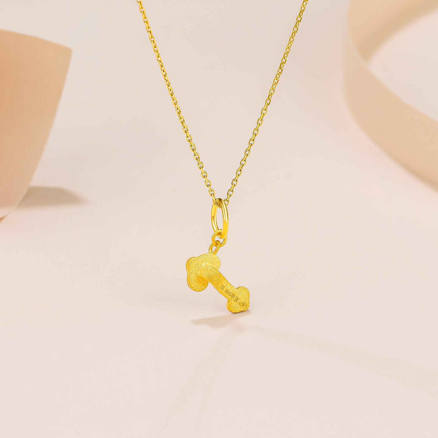 999 24K Gold Pendant              Ruyi 0.6-1g AA045283