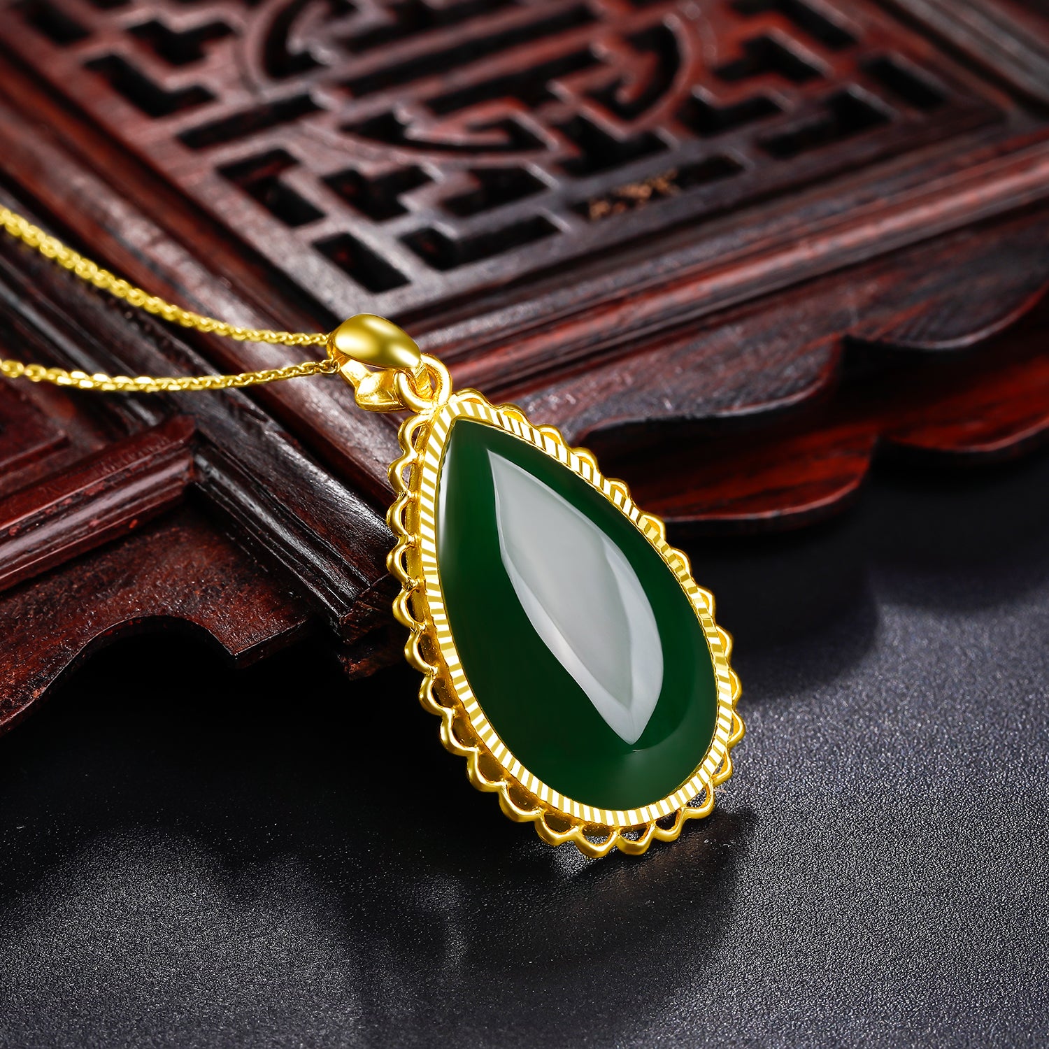 24K Gold Pendant Hetian Jade 21.5*13.5*5.5mm 1.5-1.8g AAYB044149