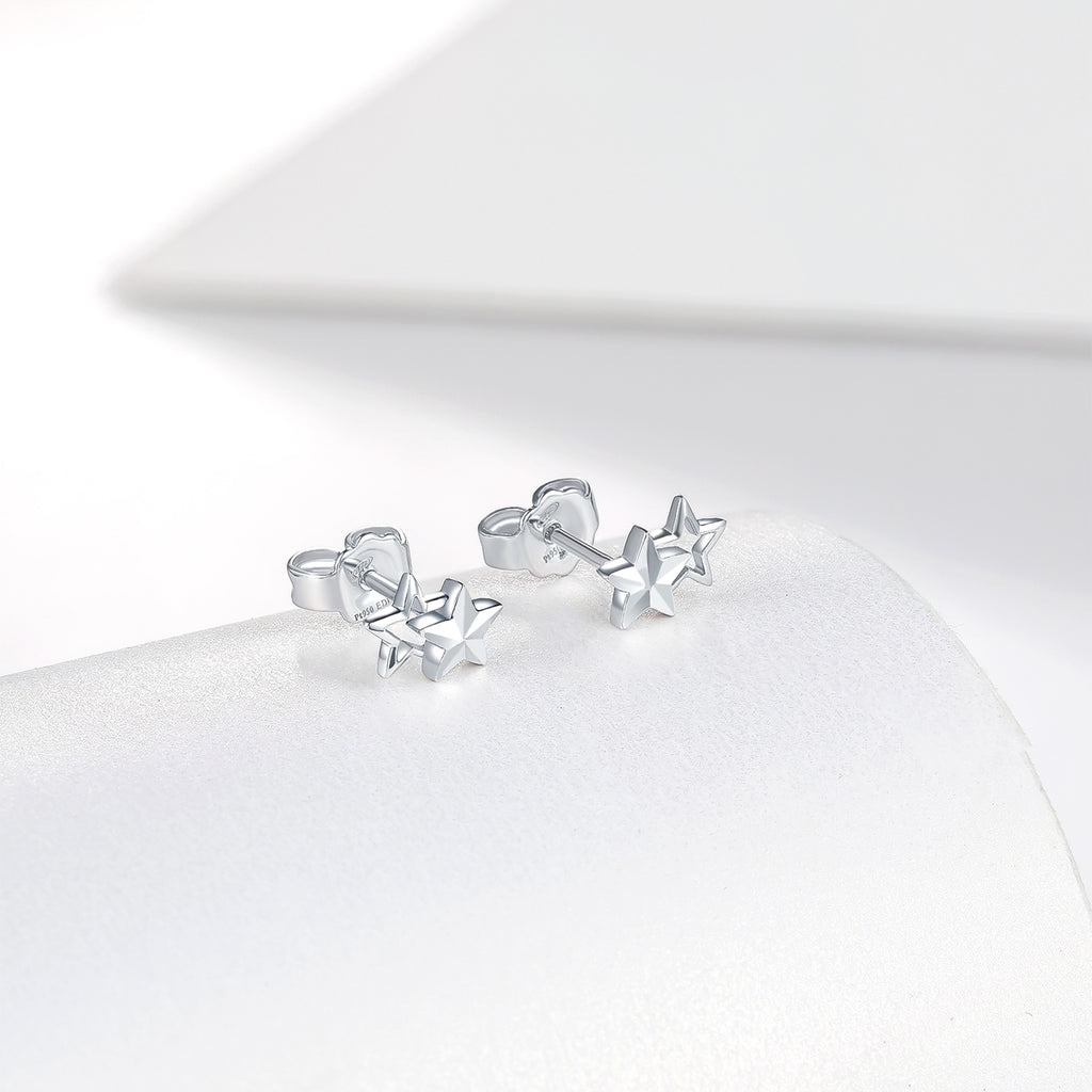 950 Platinum Earrings Star 1.3-1.6g PT093963